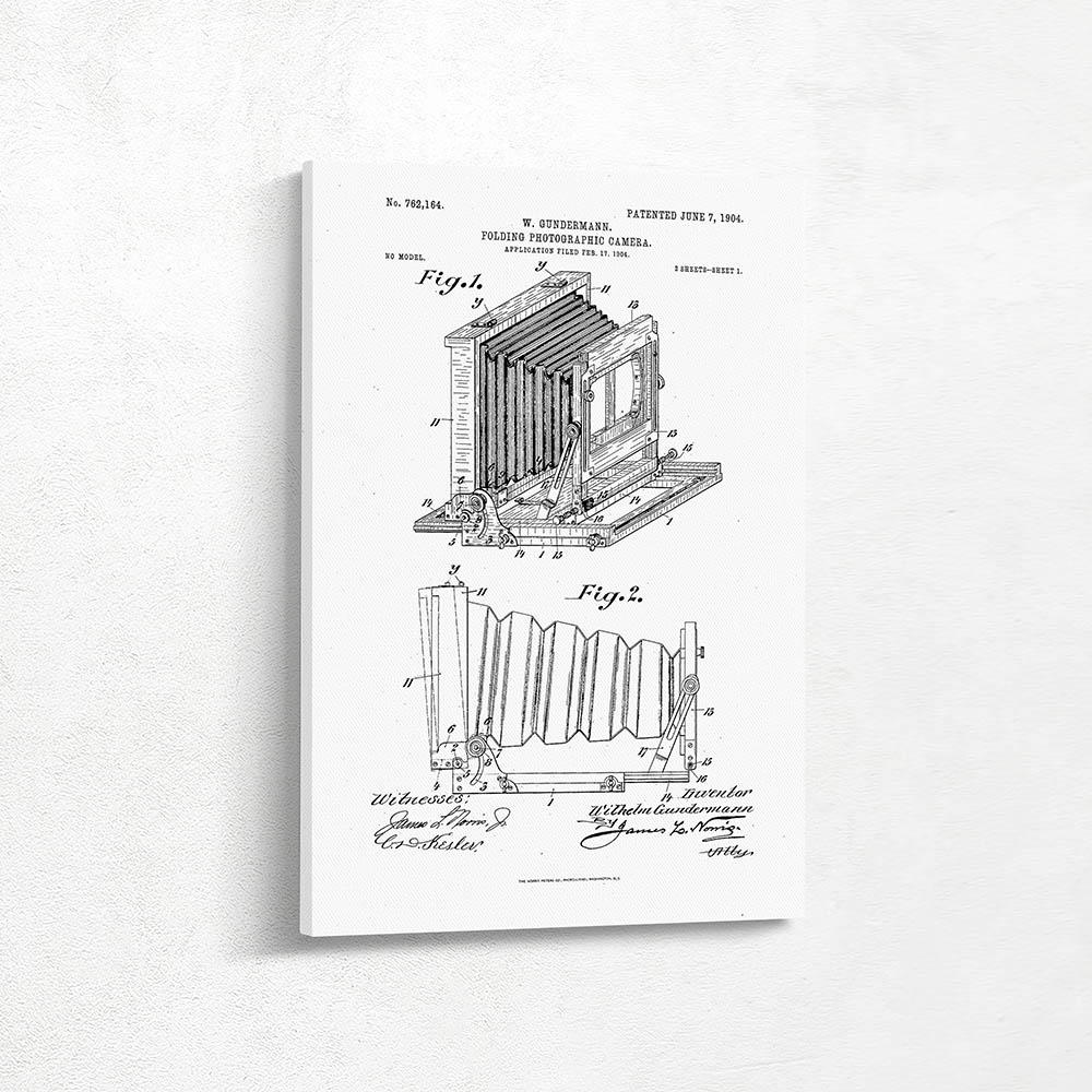 Folding Photographic Camera