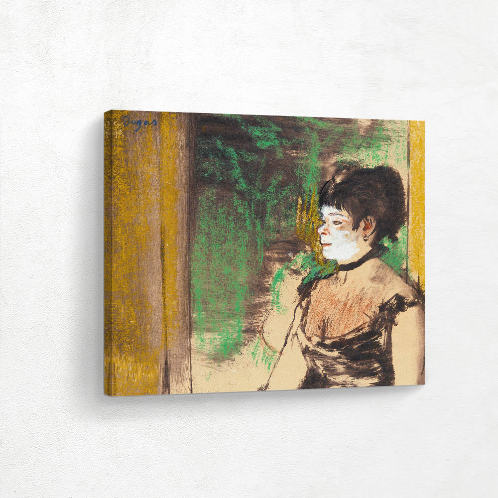 Café concert singer