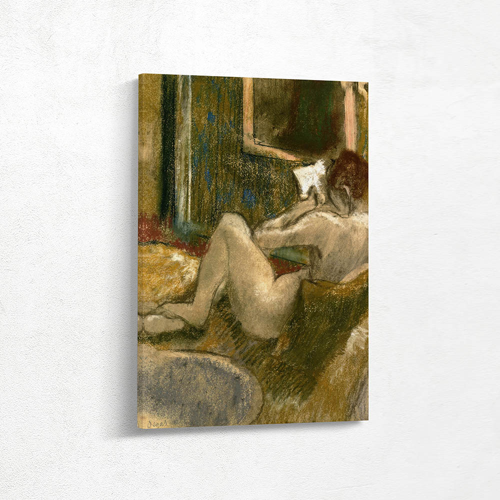 Nude from the Rear, Reading